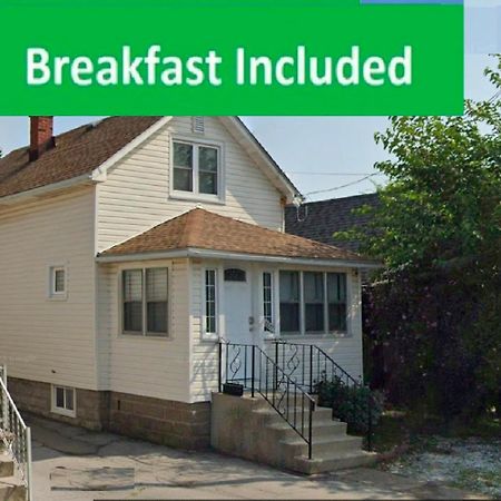 מפלי הניאגרה Cozy 3 Bedroom Downtown Cottage With Complimentary Breakfast Delivered Daily To The Rental מראה חיצוני תמונה