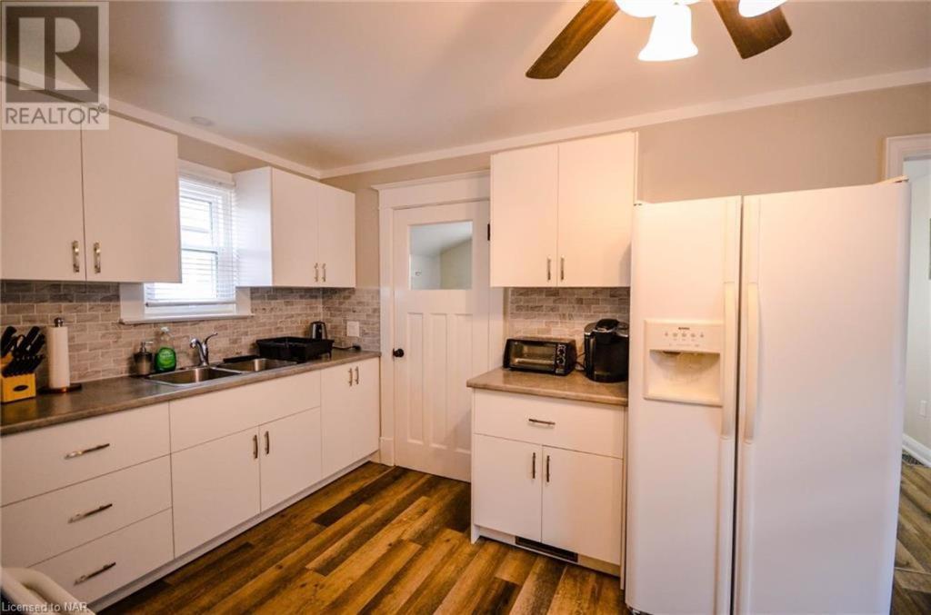 מפלי הניאגרה Cozy 3 Bedroom Downtown Cottage With Complimentary Breakfast Delivered Daily To The Rental מראה חיצוני תמונה