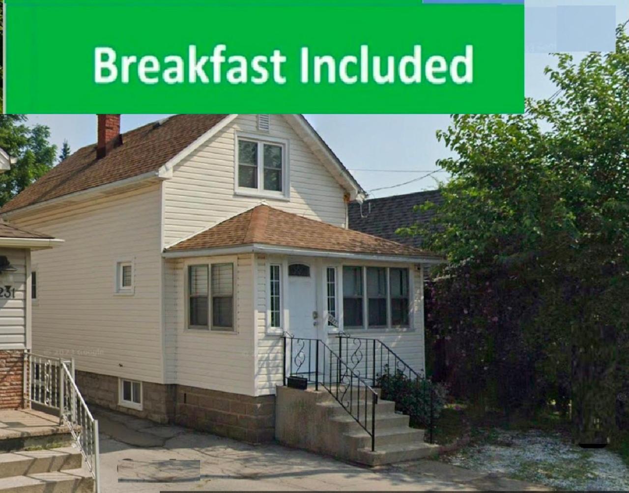 מפלי הניאגרה Cozy 3 Bedroom Downtown Cottage With Complimentary Breakfast Delivered Daily To The Rental מראה חיצוני תמונה