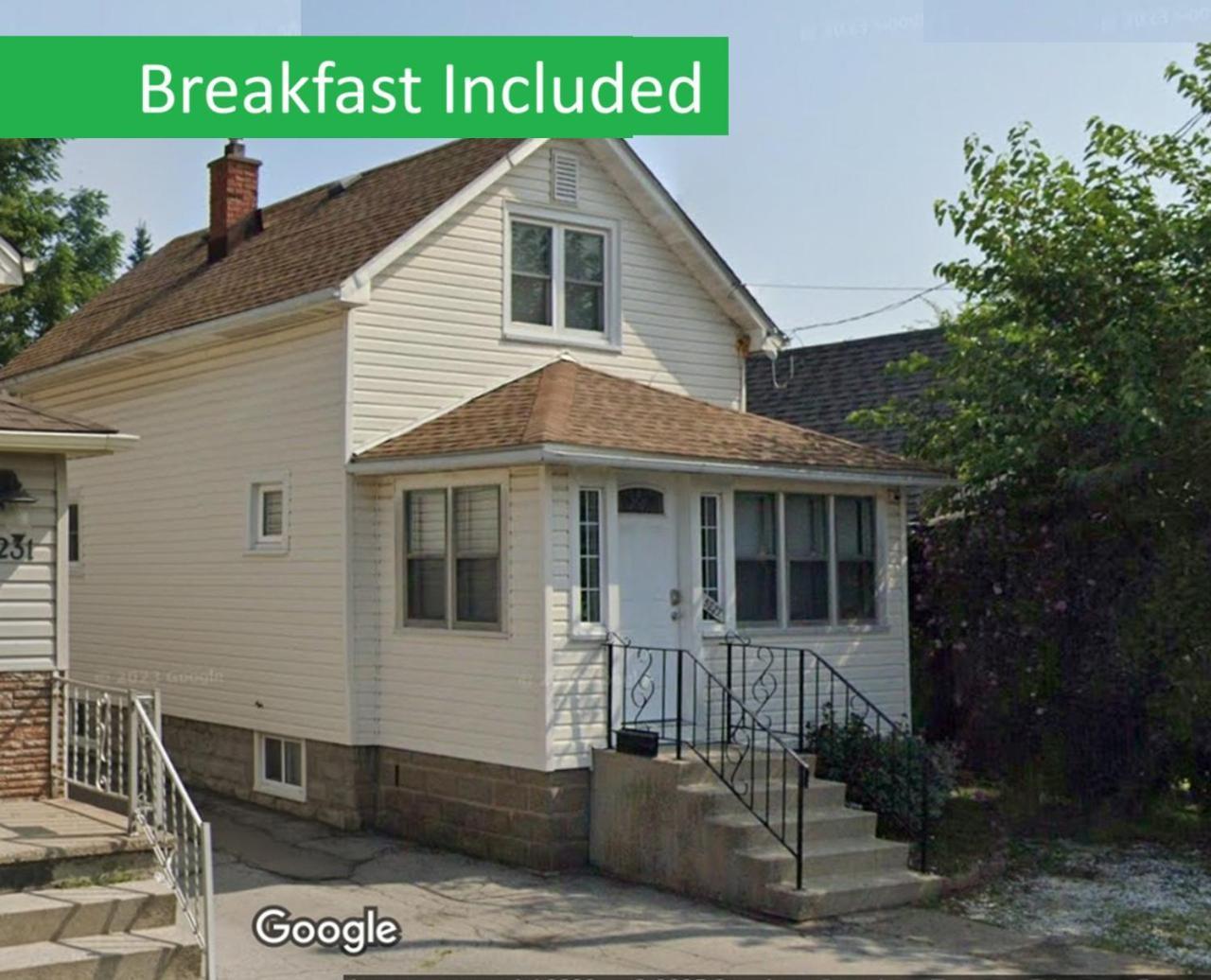 מפלי הניאגרה Cozy 3 Bedroom Downtown Cottage With Complimentary Breakfast Delivered Daily To The Rental מראה חיצוני תמונה
